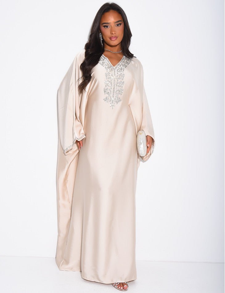 ABAYA PAPILLON À CRISTAUX SUR LE COL ET LES BORDURES - EmnaBaya