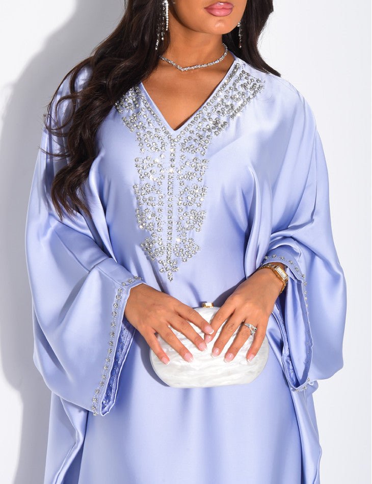 ABAYA PAPILLON À CRISTAUX SUR LE COL ET LES BORDURES BLEU - EmnaBaya