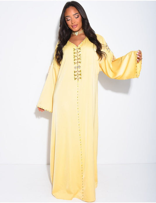 ABAYA PAPILLON À CRISTAUX SUR LE COL ET LES BORDURES JAUNE - EmnaBaya
